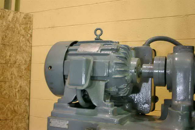 4' X 11 CARLTON RADIAL ARM DRILL