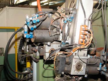 LEISTRITZ No. PW3.065.1.500 3-SPINDLE CNC MOTOR SHAFT THREADING WHIRLING MACHINE