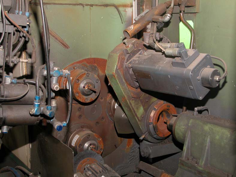 LEISTRITZ No. PW3.065.1.500 3-SPINDLE CNC MOTOR SHAFT THREADING WHIRLING MACHINE