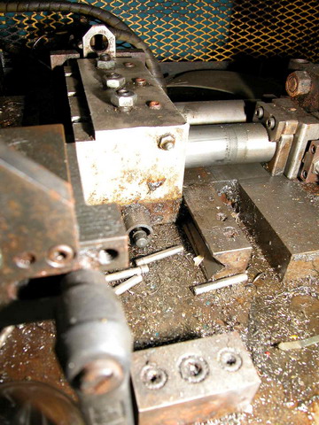 WAUSEON Tube End Former, 3-1/4 Bore x 3 Str Hyd Ram Cyl, 1.00 Max Jaw Opening