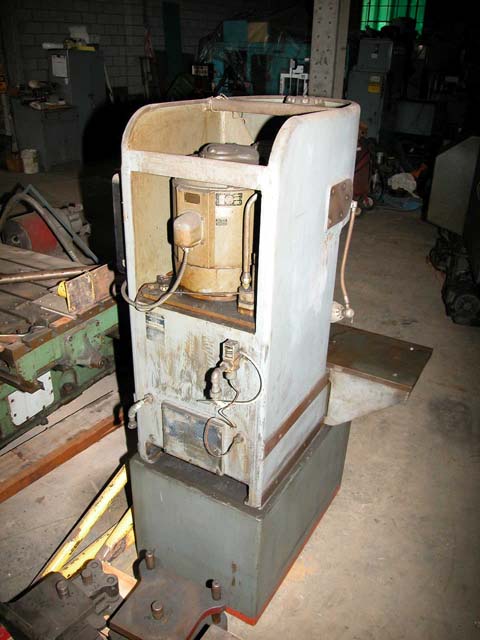 8 Ton DENISON Hydraulic Press, 12 Str, 16 Dylt, 14-1/2 x 48 Bed, 7-1/2 HP