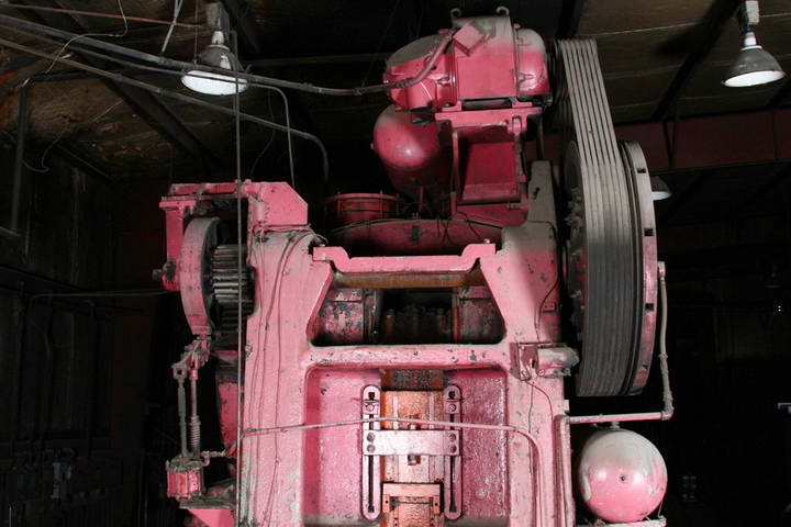 1600 Ton AJAX Forging Press, 8 Str, 39 x 36 Bed, 19 x 17 Die Pocket