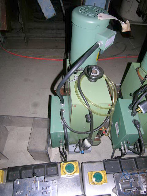 TAUMEL #SO1000 Orbital Multiple Rivet Spinner