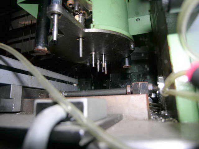 TAUMEL #SO1000 Orbital Multiple Rivet Spinner