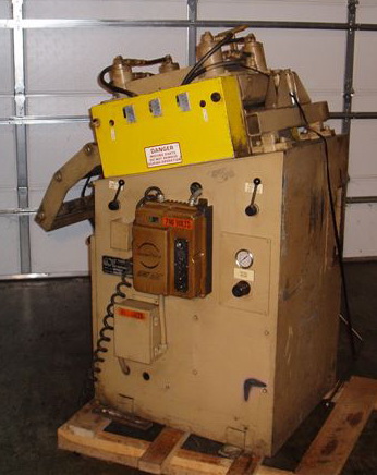 12 W. x .090 , COE 7-ROLL STRAIGHTENER