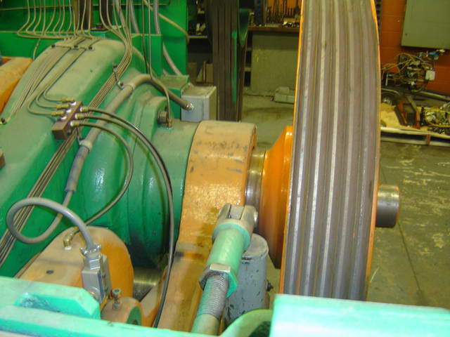 1/2 WATERBURY FARREL #33, ODDS, Chute Feed, 6' Max Length, Partially Rebuilt