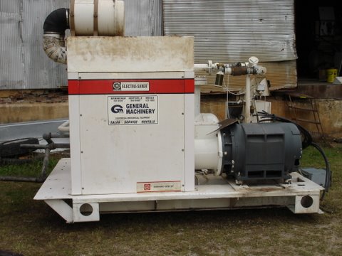 1200 CFM GARDNER DENVER #EAUQQD Air Compressor, Air Cooled, 300 HP