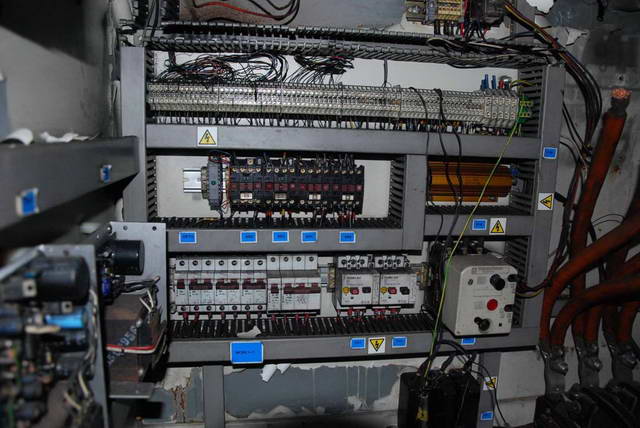 200 KW THERMATOOL #TMI200 High Frequency Welder, Heat Exchanger