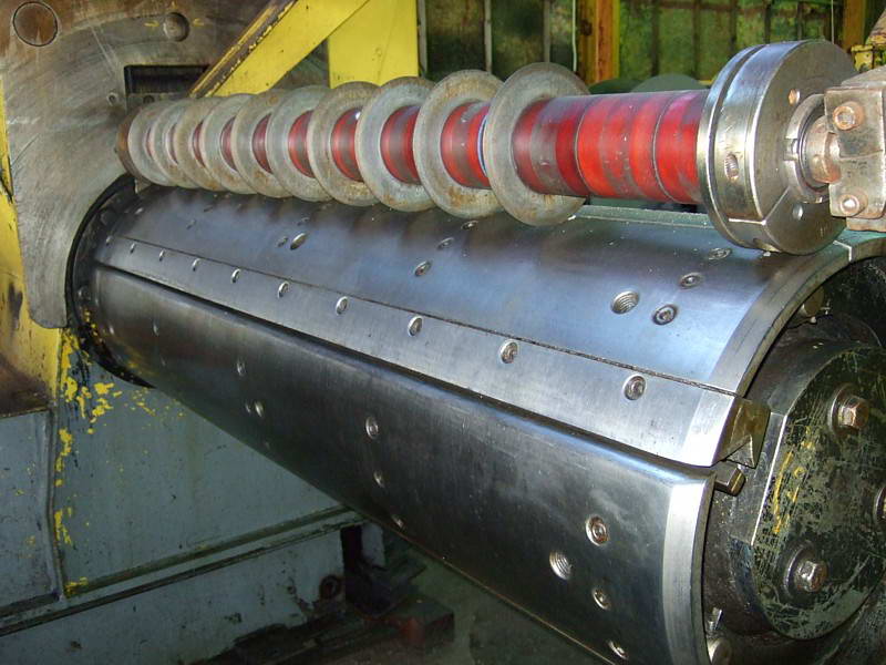 40,000 Lb MCKAY Recoiler, 20 Dia x 64.5 Face Drum, Hyd Push-Off, 75 HP