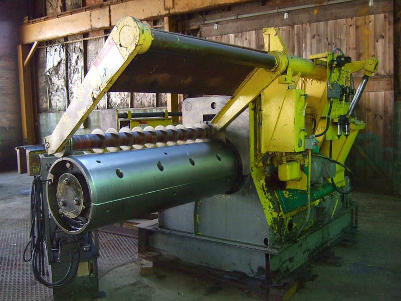 40,000 Lb MCKAY Recoiler, 20 Dia x 64.5 Face Drum, Hyd Push-Off, 75 HP