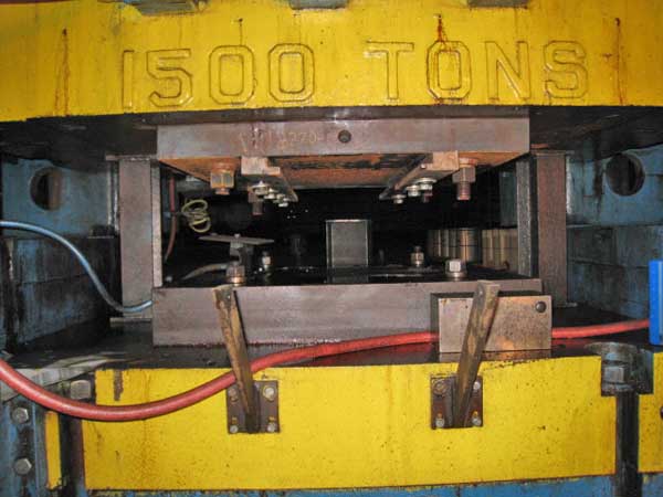 1500 Ton BLISS Hydro-Dynamic Press, 12 Str, 60 x 36 Bed, 18 SPM