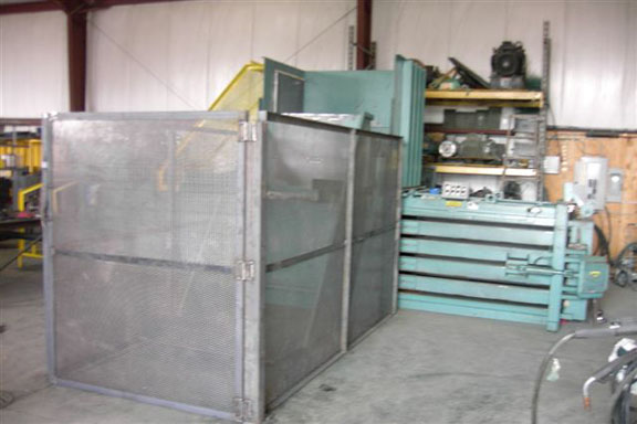 72 x 36 x 40 Chamber MAREN #72/60-302 Horiz Closed Door Baler, 30 HP
