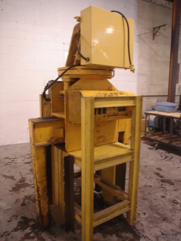 30,000 Lb ACCO WRIGHT Coil Lifter, Power Grip & Rotation, 60 OD