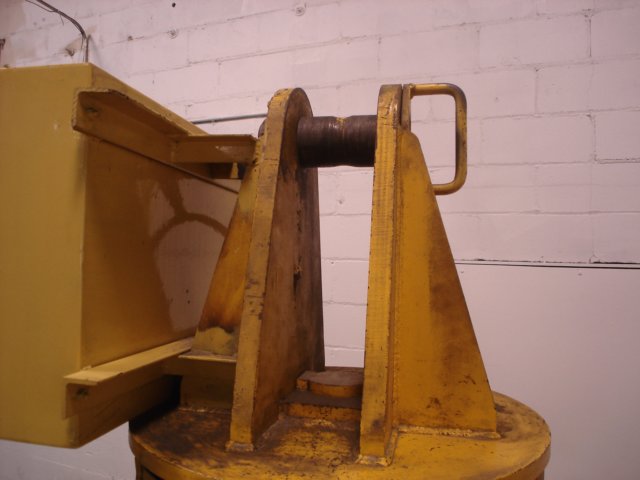 30,000 Lb ACCO WRIGHT Coil Lifter, Power Grip & Rotation, 60 OD