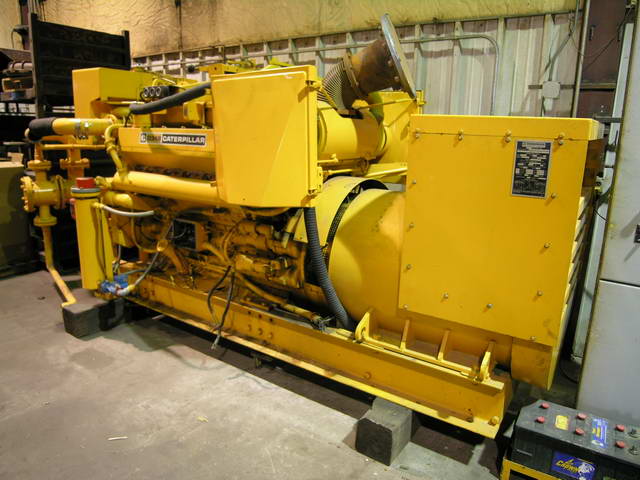 565 KW CATERPILLAR No. SRCR GENERATOR