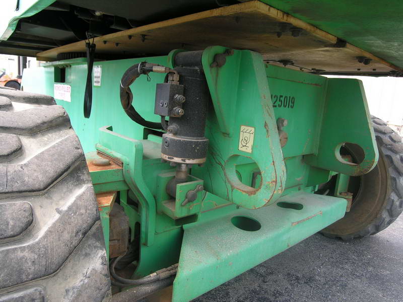JLG #80HX+6 Boom Lift, 80' Platform Ht, 360 Deg Swing, 500 Lb Cap, 70 HP, 2000