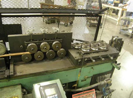 7/8 CROWN No. PSCOS ROTARY CUT-OFF W/2-PLANE STRAIGHTENER, 1987,