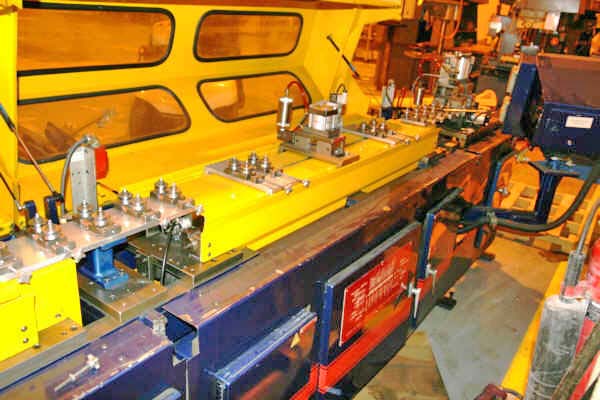 1 1/2 BURR OAK FLAT MULTI-VOID TUBE CUT-OFF, 1995,