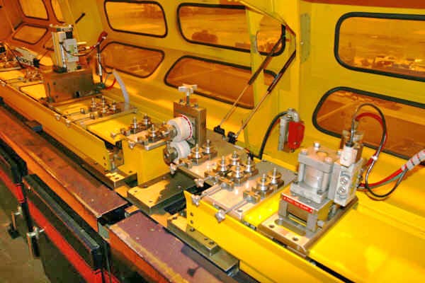 1 1/2 BURR OAK FLAT MULTI-VOID TUBE CUT-OFF, 1995,