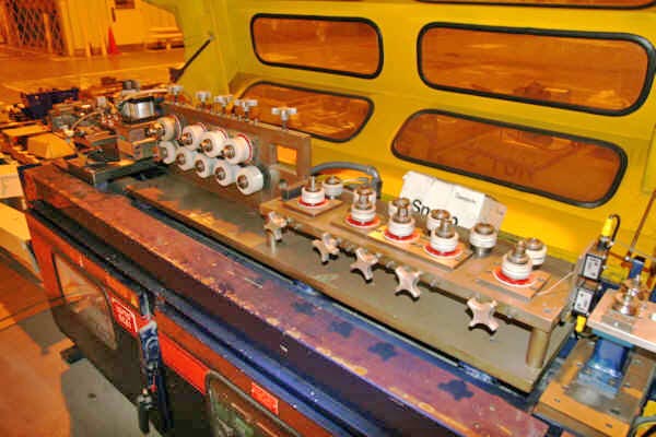 1 1/2 BURR OAK FLAT MULTI-VOID TUBE CUT-OFF, 1995,
