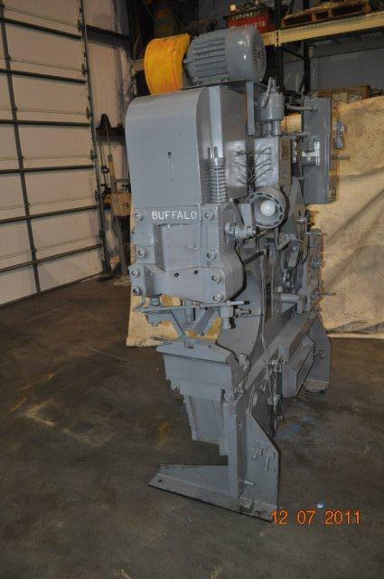 6 x 6 x 1/2 BUFFALO #1-1/2 Ironworker, 7-1/2 HP