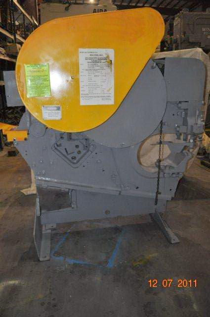6 x 6 x 1/2 BUFFALO #1-1/2 Ironworker, 7-1/2 HP