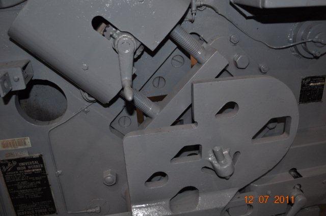 6 x 6 x 1/2 BUFFALO #1-1/2 Ironworker, 7-1/2 HP