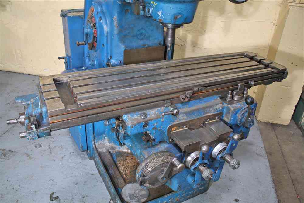 #2 KEARNEY TRECKER MODEL #2CSM PLAIN VERTICAL MILL