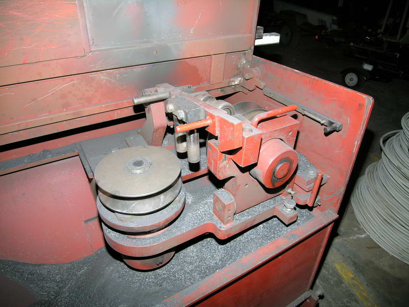 RMG #MD-14 L2R Wire Descaler, 9/16 Capacity