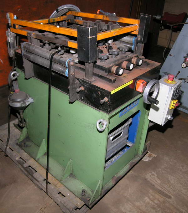 JULIUS Model UNO-300 Coil Edge Preparation Machine, 11.8 Width Capacity