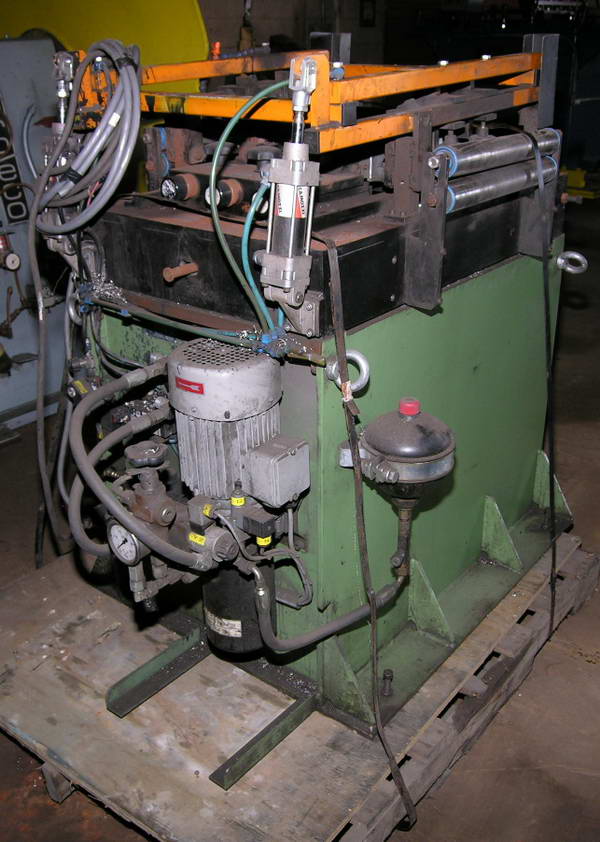 JULIUS Model UNO-300 Coil Edge Preparation Machine, 11.8 Width Capacity
