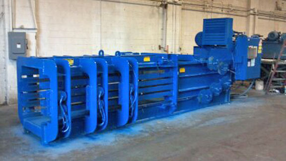 BALEMASTER No. 4475G-10 (E980) AUTO-TIE BALER