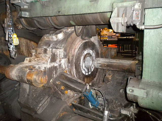 1350 Ton LAKE ERIE Alum Extrusion Line, 6 Billet Dia
