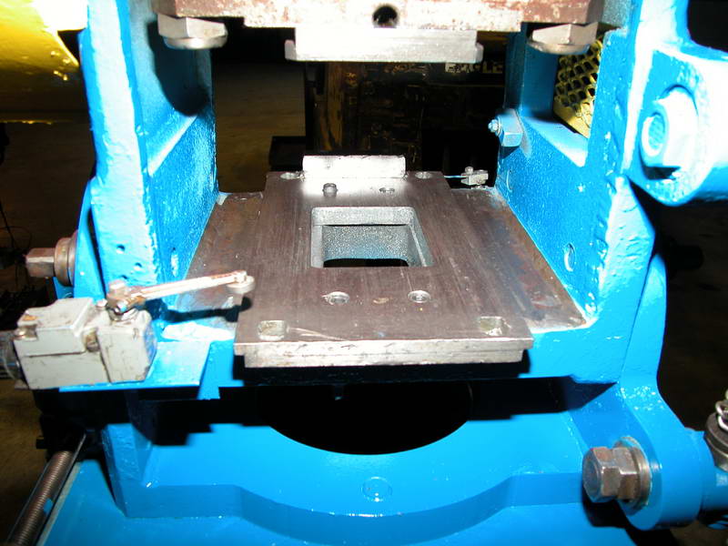 18 Ton TISHKEN CUT-OFF PRESS