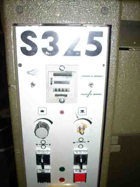 ATOM MODEL #S325 HYDRUALIC CUTTING PRESS,