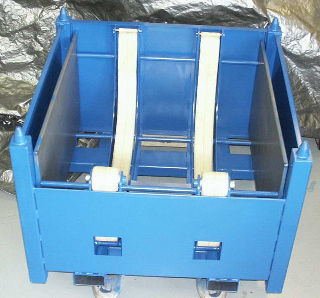 Self Unloading Hopper, 4,000 Parts Of 10mm Dia Cap, 4,500 Max Wt Cap, 2007