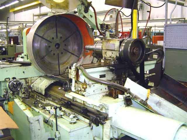 MODEL 1130 BRYANT Internal Grinder, 30 Chuck, 36 Swing, 12 Grinding Str. Max.