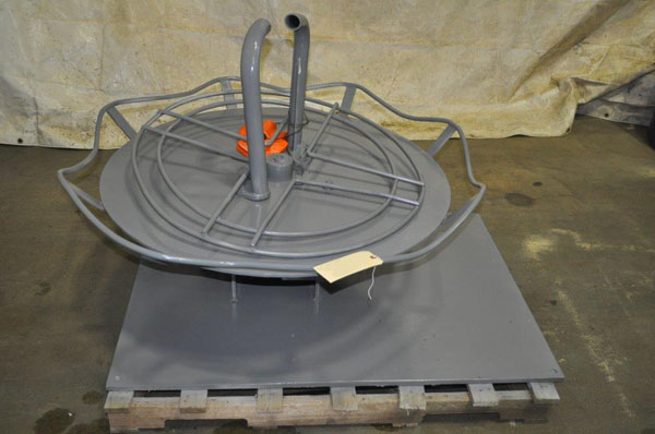 4000 LB. LEWIS WIRE DECOILER