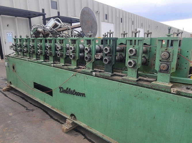 12-Stand DAHLSTROM Roll Former, 2 Spdl, 8 RS, 4-1/2 to 7-1/2 Vert, 13 Horiz
