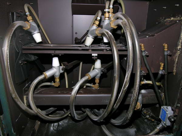 BEAD BLASTER, DELTA, Pass Thru, 3-1/2 W x 5 H Max Parts, (7) Nozzles, Cyclone