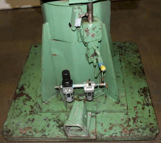 6,000 Lb LITTELL Double End Uncoiler, 16 to 20 ID, 90 OD, 29.5 Width