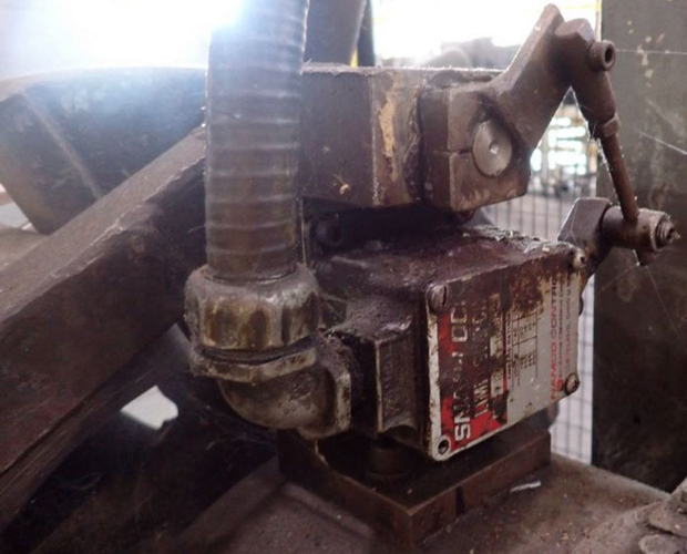 6,000 Lb LITTELL Uncoiler, 15 to 20 ID, 60 OD, 12 Width