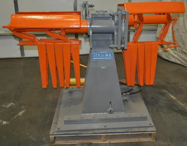 3,000 Lb REGAL Double End Uncoiler, 15 to 20 ID, 60 OD, 24 Width