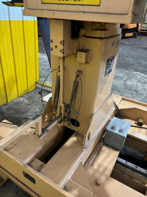 4,000 Lb CWP Double End Uncoiler, 13.5 to 17.5 ID, 60 OD, 18 Width