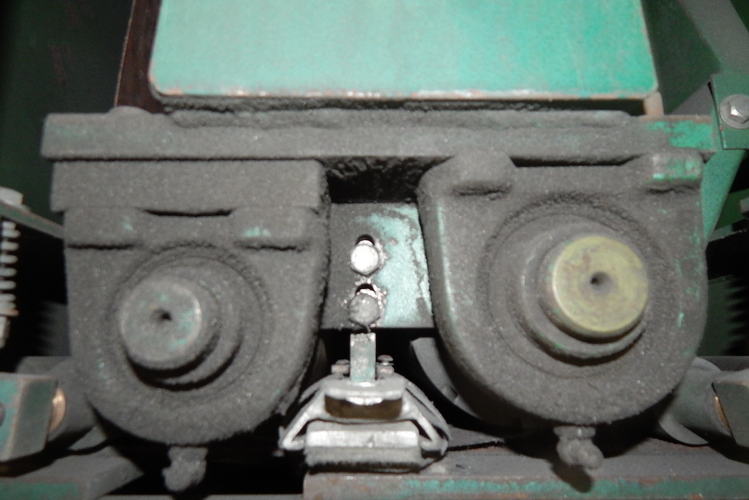 18 TIMESAVERS 6019-1 Wood Polishing Belt Grinder, 520 Hours, 10 HP