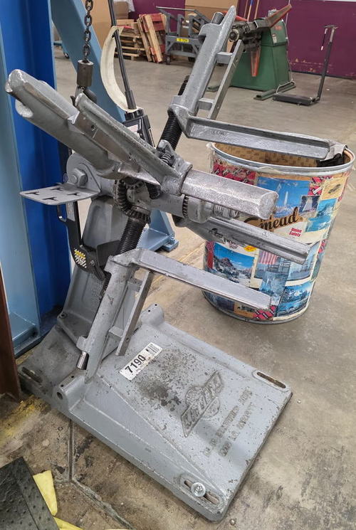 45 Ton BLISS OBI Press, 3 Str, 3 Adj, 12-1/4 SH, 30 x 19 Bed