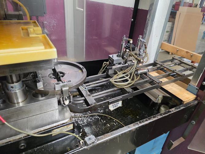 35 Ton BLISS OBI Press, 3 Str, 2-1/2 Adj, 10-3/4 SH, 26-1/2 x 17 Bed
