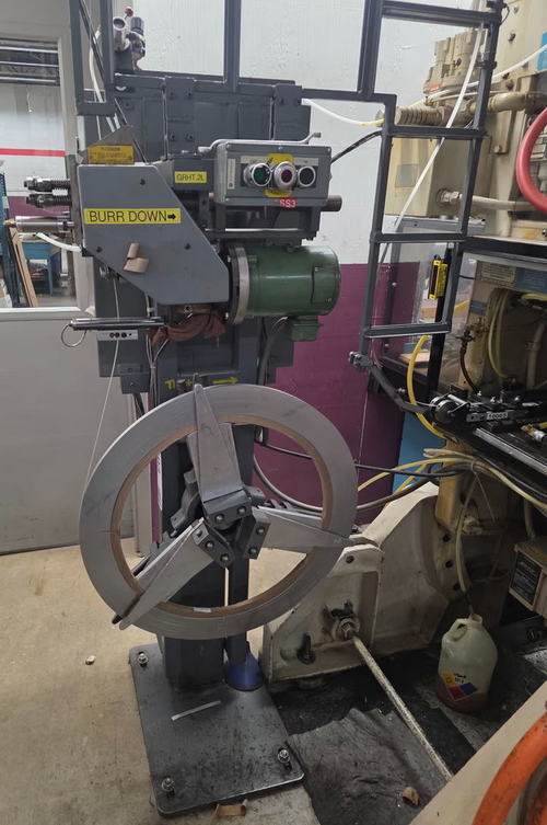 35 Ton BLISS OBI Press, 3 Str, 2-1/2 Adj, 10-3/4 SH, 26-1/2 x 17 Bed