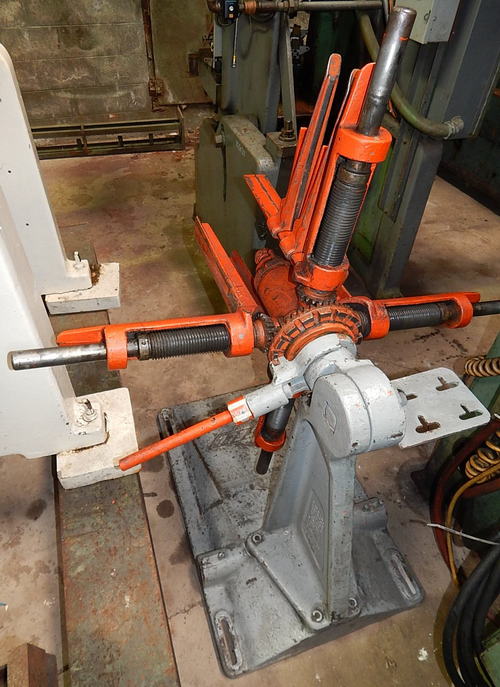 1,000 Lb LITTELL Centering Reel, 12 to 21 ID, 39 to 48 OD, 13 Width