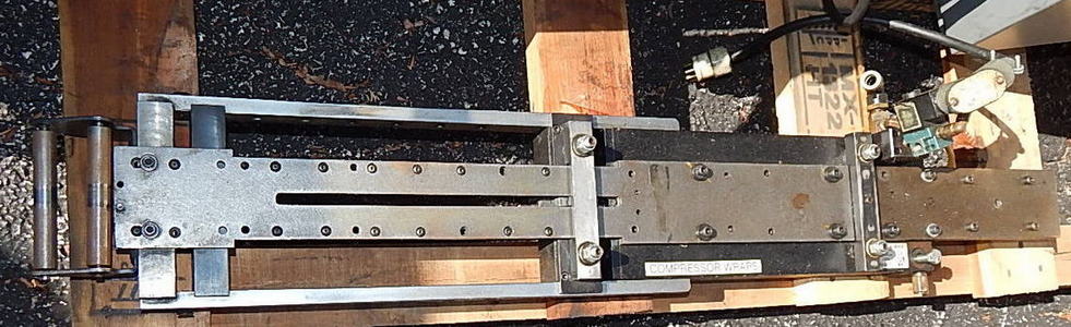 12 W x .065 P/A INDUSTRIES CX12 Air Feeder, 50 Lb Pulling, 95 SPM Max